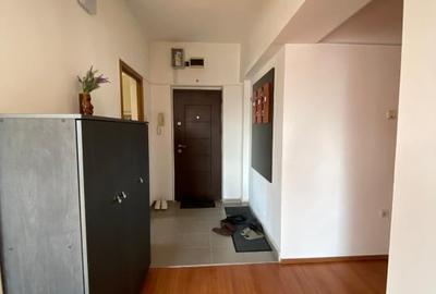 Apartament cu 3 camere decomandat, mobilat în Central - 12