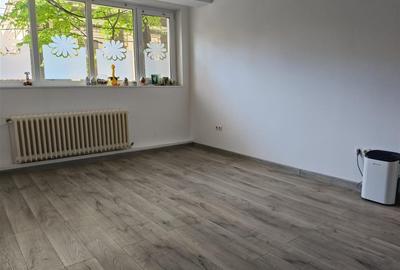 Apartament cu 2 camere semidecomandat în Școlilor - 3