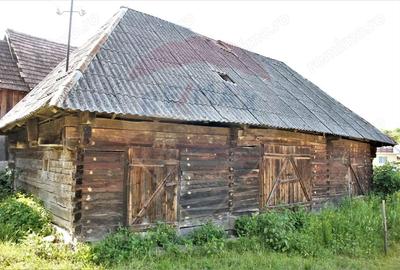 Casă cu 2 camere cu Teren 2447 Mp în Hoteni - 2