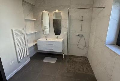 Casă cu 4 camere cu Teren 300 Mp în Braytim - 2