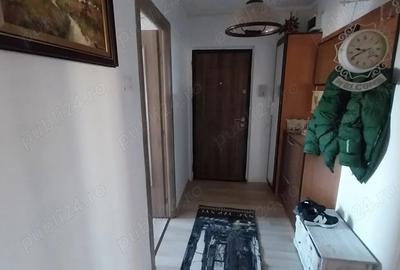 Apartament cu 3 camere decomandat în Central - 4
