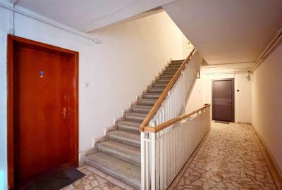 Sector 3 - Unirii apartament 2 camere decomandat et 1/4 bloc 1996 - 18