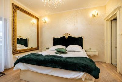 Casă cu 7 camere cu Teren 393 Mp în Zamora - 2