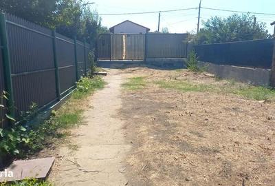 Casă cu 2 camere cu Teren 820 Mp în Central - 10