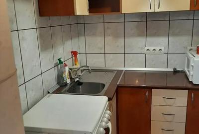 Garsonieră decomandată în Central - 3