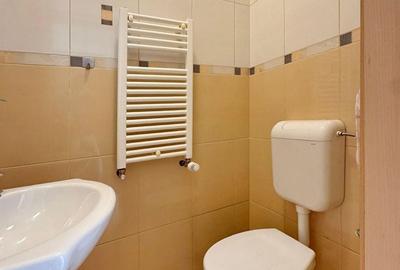 Garsonieră decomandată în Schei - 9