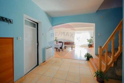 Casă cu 5 camere cu Teren 506 Mp în Nufărul - 3