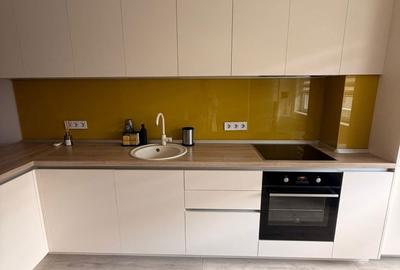 Apartament cu 3 camere decomandat în Florești - 1