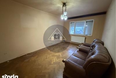 Apartament cu 4 camere decomandat în Central - 8