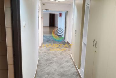Birou, de 525 mp, în P-ța Unirii - 15