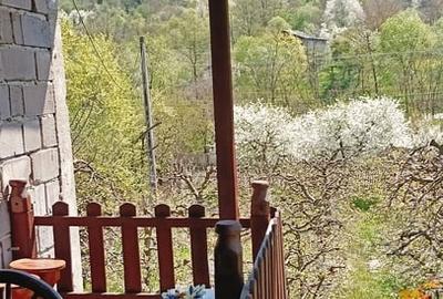 Casă cu 3 camere cu Teren 2800 Mp în Central - 10