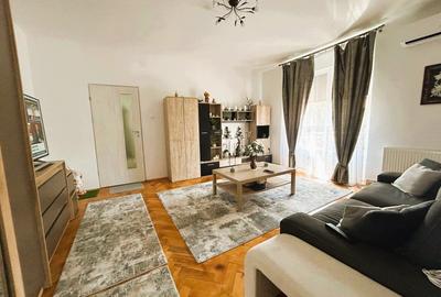 Apartament cu 2 camere, mobilat în Medicină