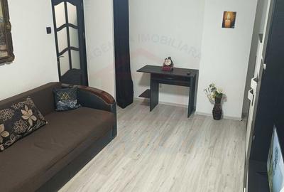 Garsonieră decomandată, mobilată în Micro 20 - 3