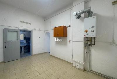 Spa?iu comercial finisat si curat in Re?i?a cu posibilitate extindere. - 8