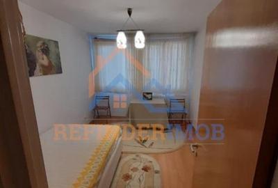 Apartament cu 3 camere decomandat, mobilat în Drumul Taberei - 2