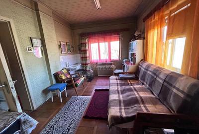 Casă cu 10 camere cu Teren 250 Mp în Bocșa - 3