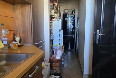 De vanzare apartament cu 2 camere etaj 1 cartier Toscana amenajat loc de parcare in CF - 3