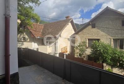 Casă individuală cu 2 camere cu Canalizare în Schei - 15