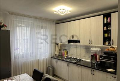 Apartament cu 4 camere decomandat în Cantemir - 3
