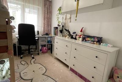 Girocului | 3 camere | Decomandat | Balcon | 2 băi | Centrală proprie - 16