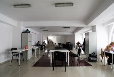 Zona Armeneasca - Piata Rosetti  imobil birouri - 3