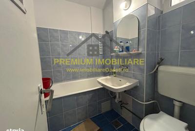 Apartament cu 3 camere semidecomandat în Central - 14