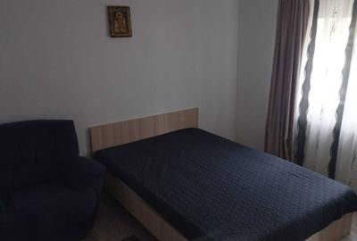 Casă cu 2 camere cu Teren 250 Mp în Domnești - 2