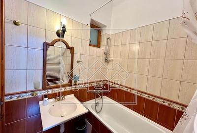 Apartament cu 3 camere decomandat în Aeroport - 8