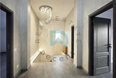 Casă individuală cu 4 camere cu Canalizare în Cristian - 9