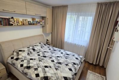 Apartament cu 3 camere semidecomandat în Dacia - 9