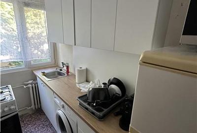 Apartament cu 2 camere nedecomandat, mobilat în Circumvalațiunii - 1