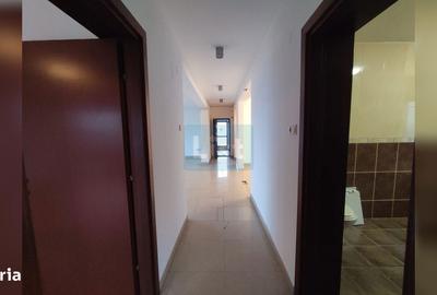 Apartament cu 4 camere în Andrei Mureșanu - 3