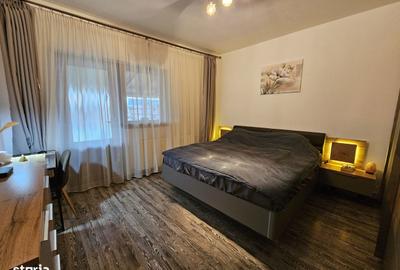 Apartament cu 3 camere decomandat în Exterior Vest - 2