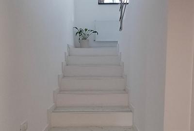 Casă cu 5 camere cu Teren 410 Mp în Măgurele - 16