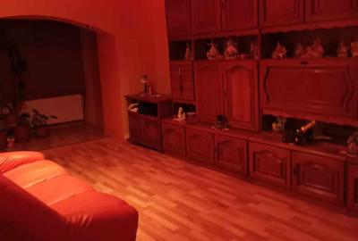 Apartament cu 3 camere în Bârlad - 4