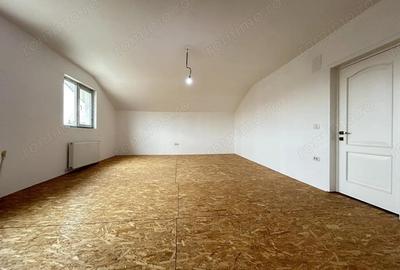 Casă cu 5 camere cu Teren 538 Mp în Pecineaga - 8