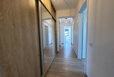 Apartament cu 3 camere decomandat, mobilat în 1 Decembrie 1918 - 18