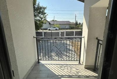 Casă cu Teren 700 Mp în Horia - 3