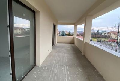 Casă individuală cu 4 camere cu Teren 508 Mp în Carpați 2 - 4
