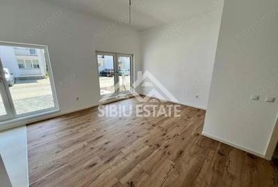 Apartament spa?ios la parter ideal locuin?a sau spa?iu comercial - 2