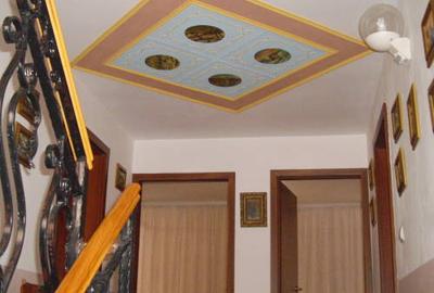 Casă individuală cu 5 camere cu Teren 1000 Mp în Malul Ursului - 1