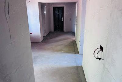 Casă cu 4 camere în Boțârlău - 3