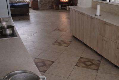 Casă individuală cu 5 camere cu Teren 553 Mp în Stupini - 6