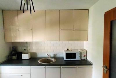 Apartament cu 2 camere semidecomandat în Exterior Vest