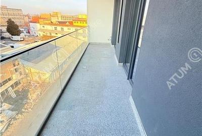 Apartament 3 camere la cheie cu balcon boxa si parcare subterana - 12