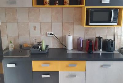 Garsonieră decomandată în Astra - 2