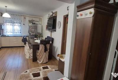Apartament cu 4 camere decomandat, mobilat în 1 Mai - 6