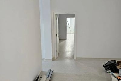 Spațiu comercial, de 500 mp, în Central - 1