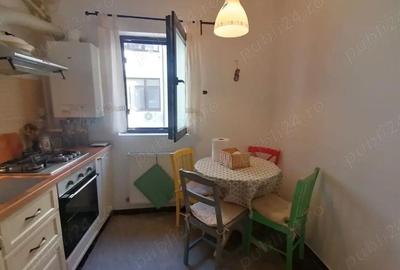 Apartament cu 2 camere decomandat în Central - 1