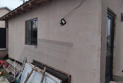 Casă cu 6 camere cu Canalizare în Lumina - 8